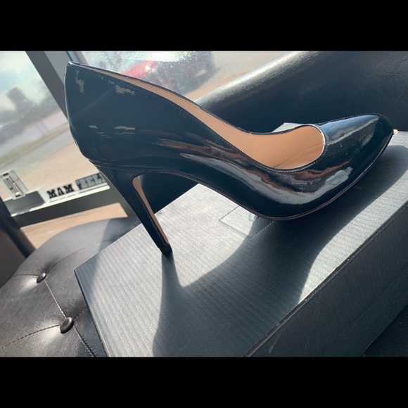 Black pate women’s heels - Picture 1 of 5